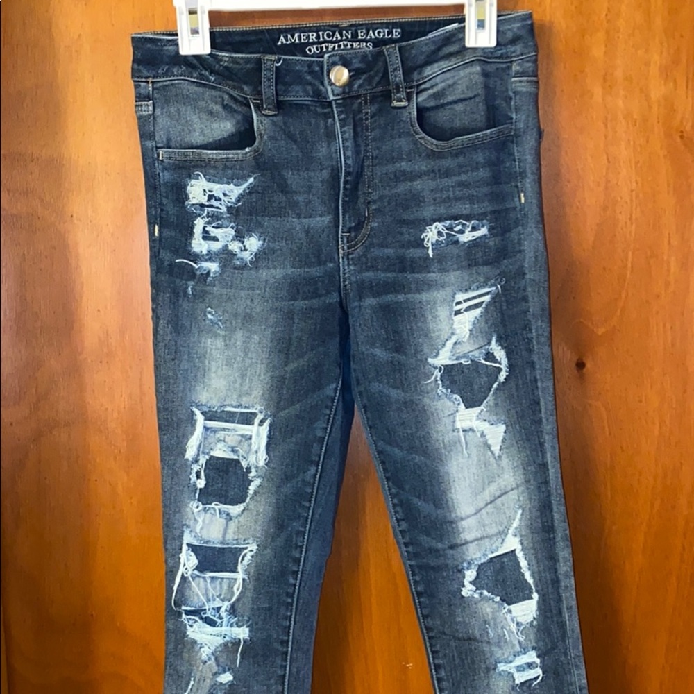 SALE AMERICAN EAGLE HIGH RISE SKINNY JEANS SIZE 8